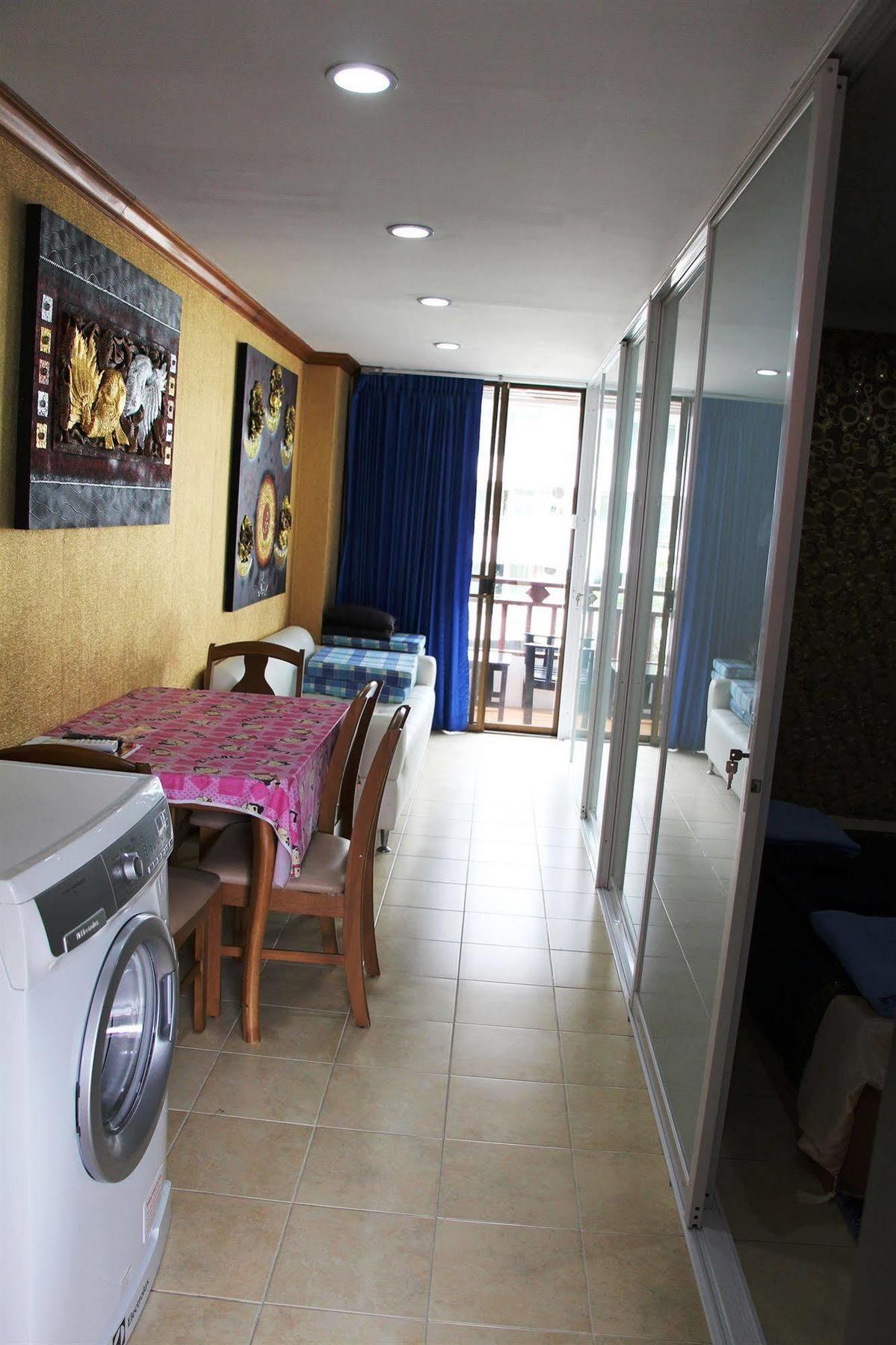 Jomtien Good Luck Apartment Luaran gambar
